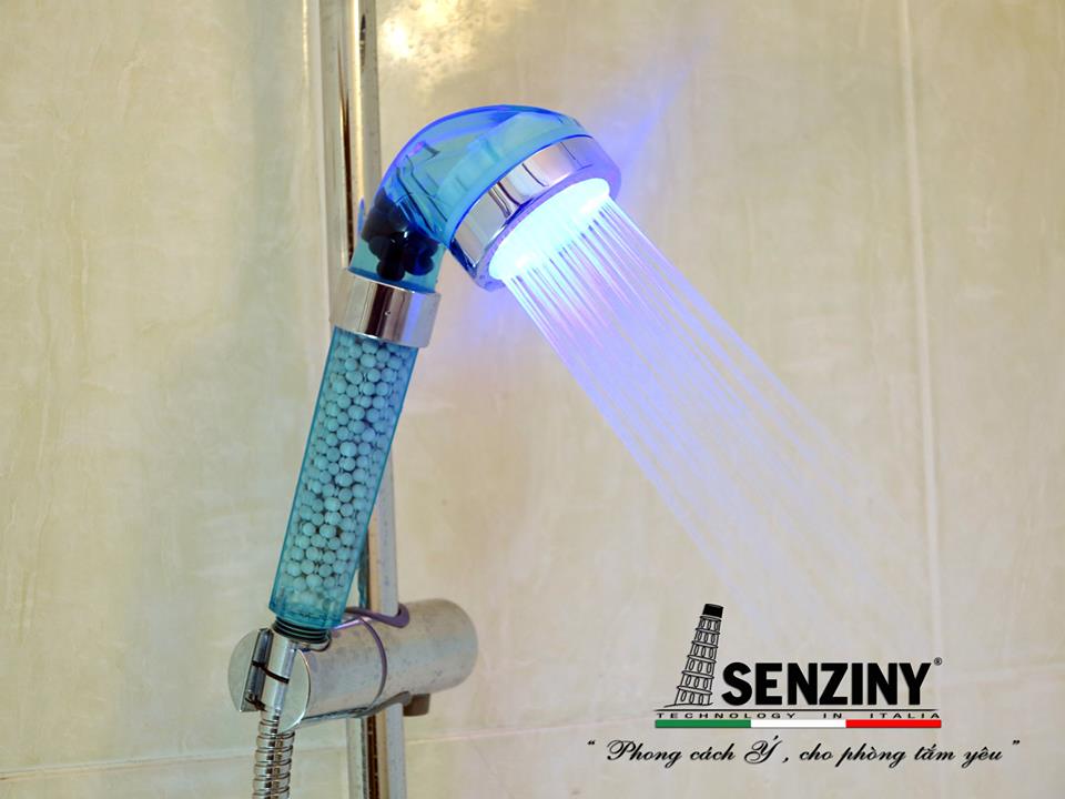 super nano blue.voi hoa sen tang ap đoi mau. senziny. voi cam tay.D23