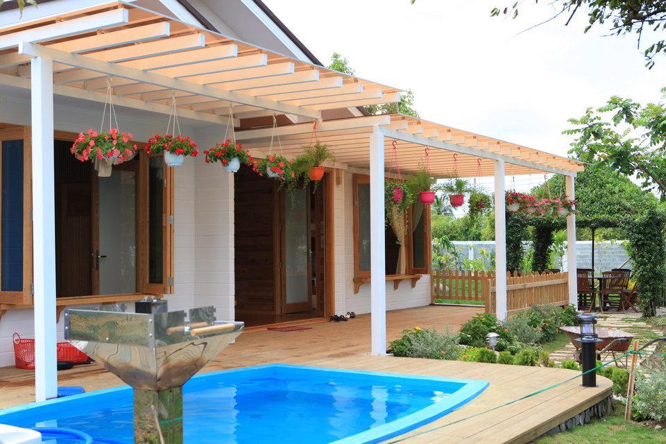 linh-khu-vuon-lang-man-ngap-tran-hoa-co-tuoi-dep-cua-kiwi-ngo-mai-trang_3429111c24