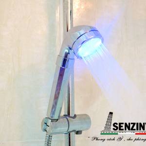 PLATINUM - đèn màu xanh dương báo hiệu nước ấm ( từ 32 - 42 độ C)